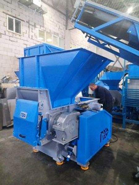 Шредер одновальный PZO SHR 800 e55