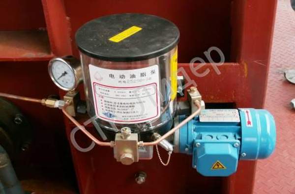 ✅ Система подачи масла