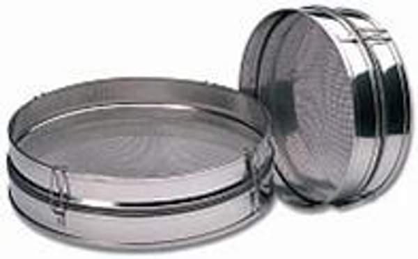 Сито д.300 (обечайка -оцинк.сталь; бронзовая сетка)