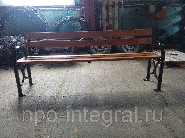 Скамейка садовая со спинкой Титан Лайт 1.6