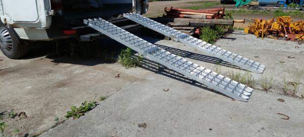 Сходни алюминиевые 600 кг