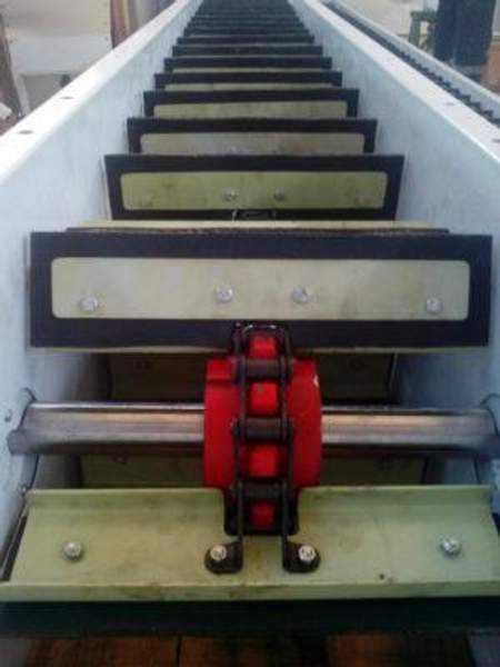 Скребковый транспортер