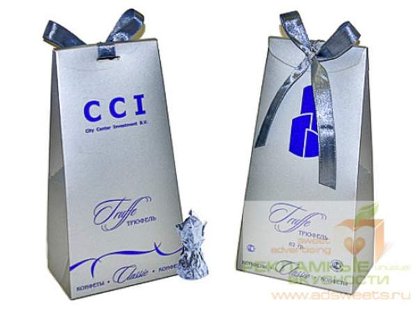 Сладкие новогодние сувениры - конфеты-трюфели в упаковке "мешочек" с лентой