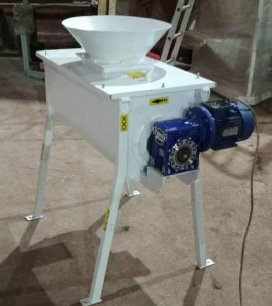 Смеситель для сыпучих продуктов горизонтальный СГО-11