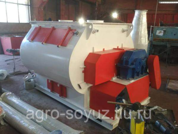 Смеситель лопастной СГ-2В