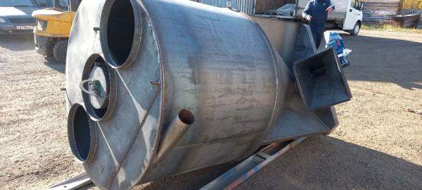 Смеситель вертикальный шнековый СВШ-1,5