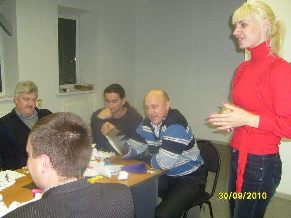 Специалист по кадрам