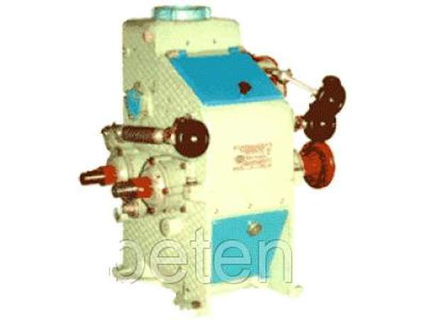 Станок малогабаритный вальцовый Р6-ВС 185*250