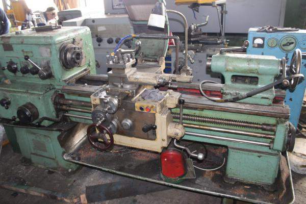 Станок токарный винторезный 1К62