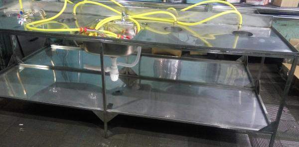 Стол для потрошения и мойки на 4 рабочих места (двойной)