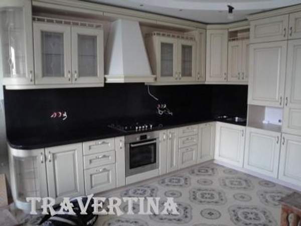 Стол из искусственного камня-ресепшн