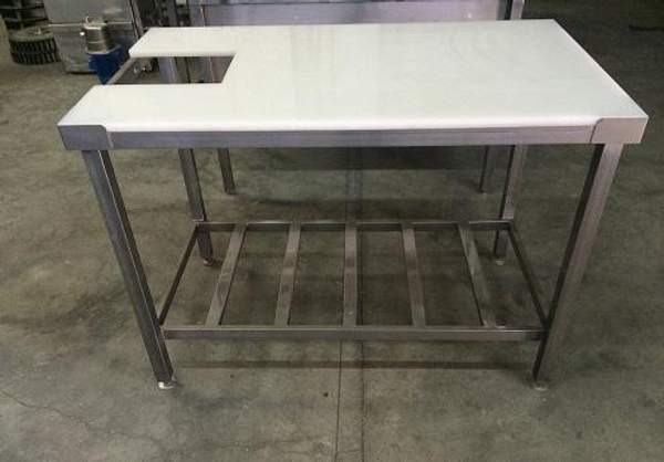 Стол разделочный со сбросом