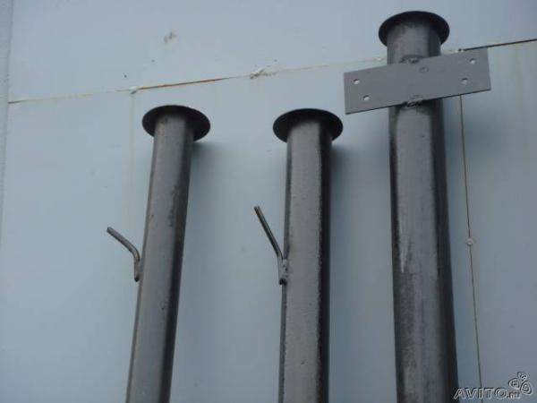 Столб D32мм с крючком 2,0