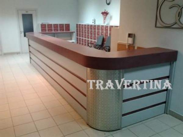 Столешка с мойкой из искусственного камня