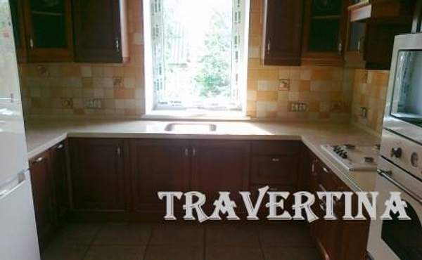 Столешница из искусственного камня в ванную комнату