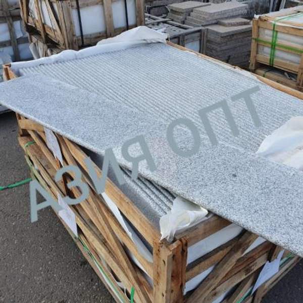 Ступени для лестницы 1500х320х20 полировка G603, Гранит Роял Вайт