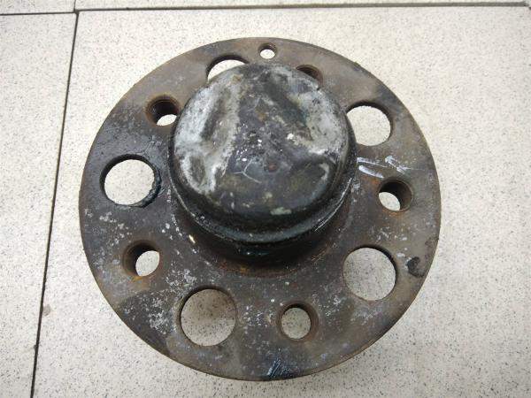 Ступица передняя Mercedes Benz W211 E-Klasse (УТ000216510) Оригинальный номер A2303300325