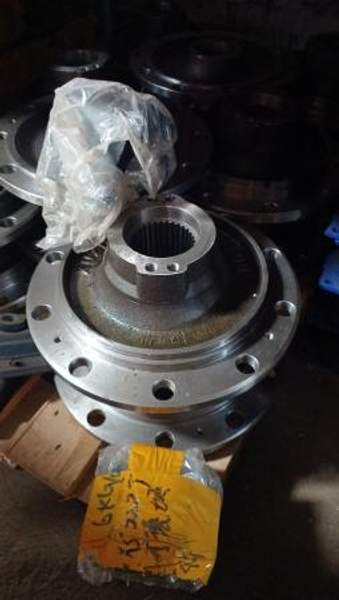 Ступица XCMG GR215 Liugong CLG418 SEM 922