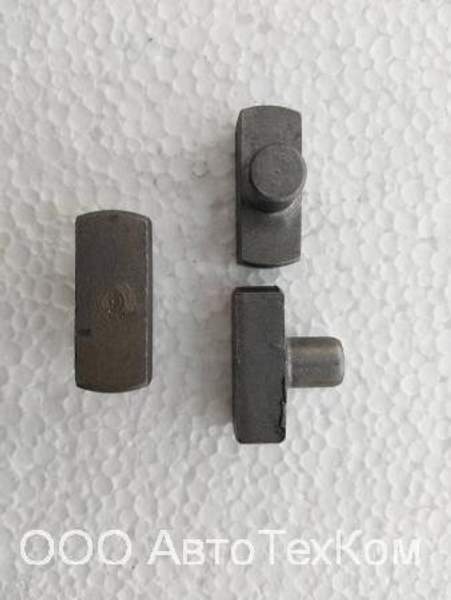 Сухарь переводной вилки Howo 11800320077