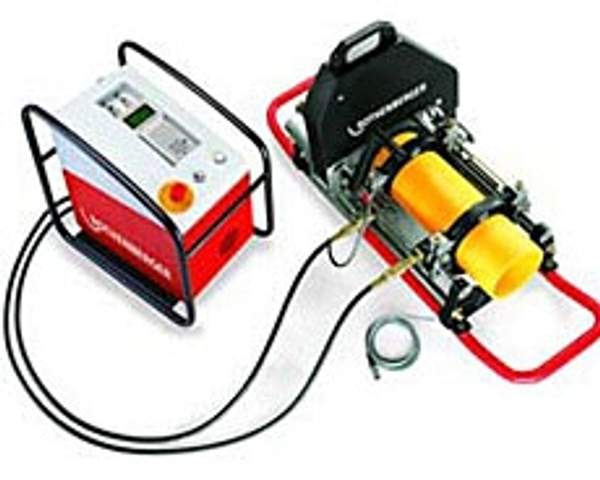 Сварочная машина Ровельд P 160 B CNC SA Ротенбергер (Rothenberger) для стыковой сварки пластмассовых труб с программным управлением.