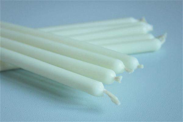 Свеча восковая Белая № 20 (время горения 3 часа)