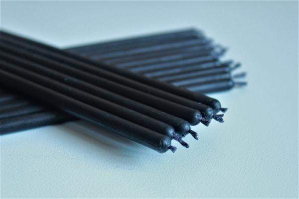 Свеча восковая Черная № 80 (время горения 1 час)