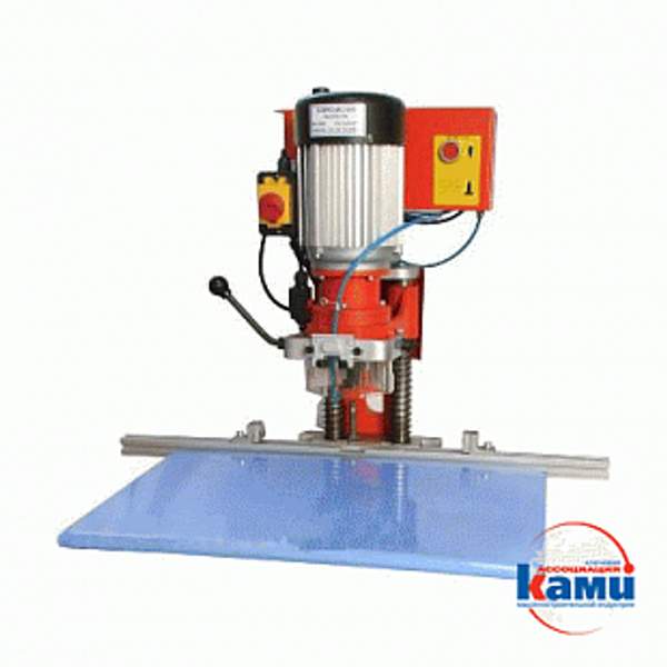 Сверлильно-монтажный станок для присадки под петли и фурнитуру Punta P