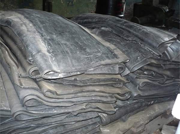 Сырая резина В-14