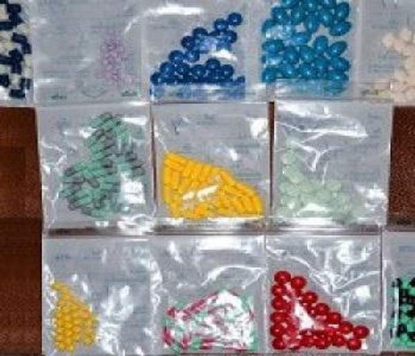 Тайланд Рецепт быстрого похудения: МИШКИ 4 - серо бордовая капсула