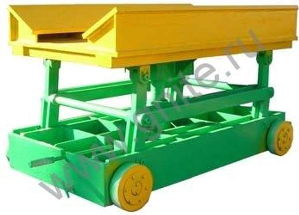 Тележка загрузочная гидравлическая для установки рулонов металла на разматыватель