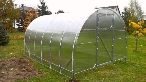 Теплицы и парники из поликарбоната 3х4м, 3х6м, 3х8м, 3х10м. 2-ая УФ-защита поликарбоната. Доставка по всей РБ!