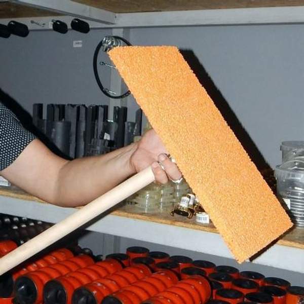 Терка губчатая на стержне для штукатурных работ