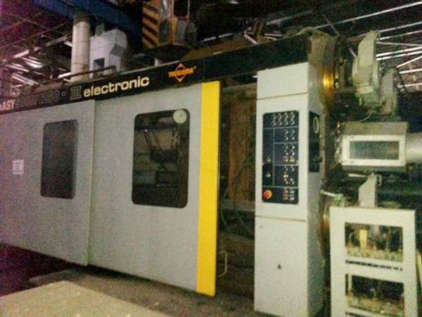 Термопласт автомат KuASY-9000/1250-III