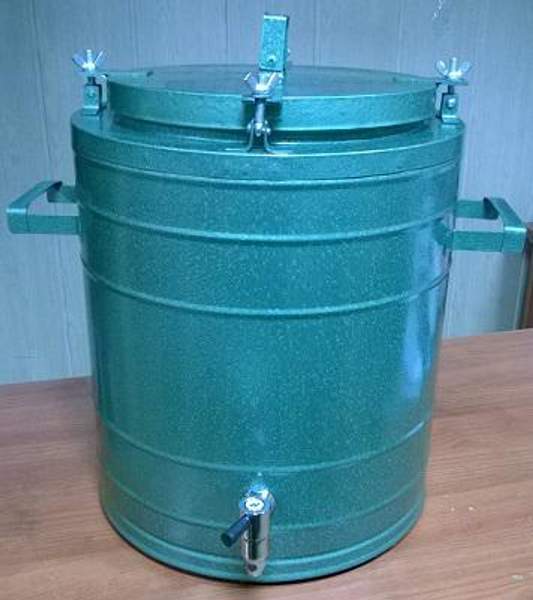 Термос ТГ-24 с краном. Армейский термос ТГ-24 с краном. Термос армейский ТГ-24 с краном. Термос армейский с нержавеющей колбой,с краном на резиновых ножках.