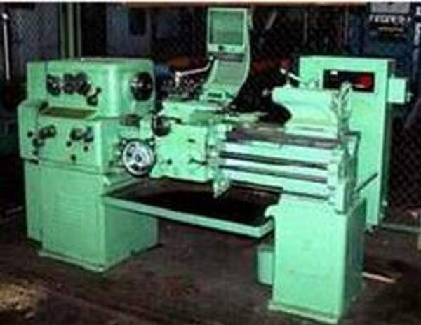 Токарный станок 1М61