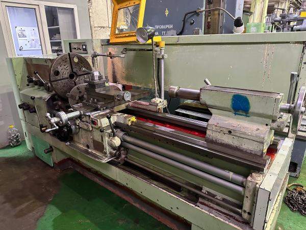 Токарный винторезный станок 16к25г. РМЦ 1500 мм