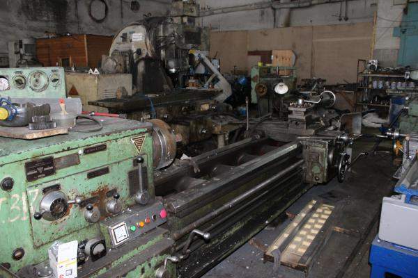 Токарно винторезный 1М63 рмц 2,8 м