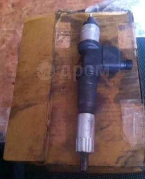 Топливные форсунки Хитачи 450 ( Восст. )