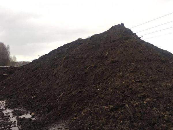 Торф навалом и в мешках. Грунт, навоз