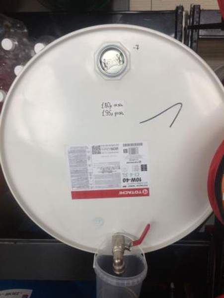 Totachi Niro HD 10W-40 Полусинтетическое моторное масло Тотачи