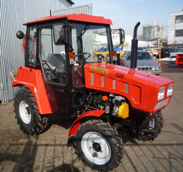 Трактор BELARUS-320.4М