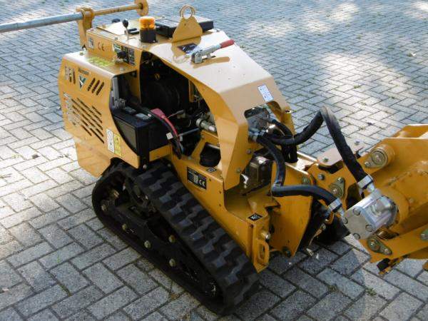 Траншеекопатель vermeer lm 25