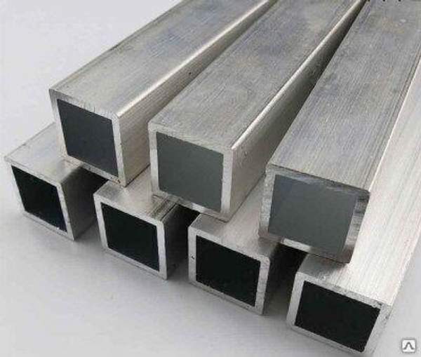 Труба алюминиевая профильная d 14х14х1,0х6000 АД31Т