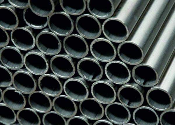 Труба алюминиевая сварная 110х2,5 мм АМг3 (1530) ГОСТ 23697-79 прямошовная