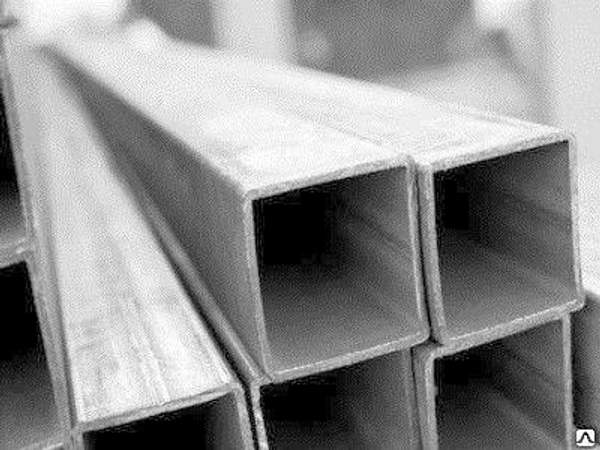 Труба профильная 2 сорт 100х100х4 ст.3сп5