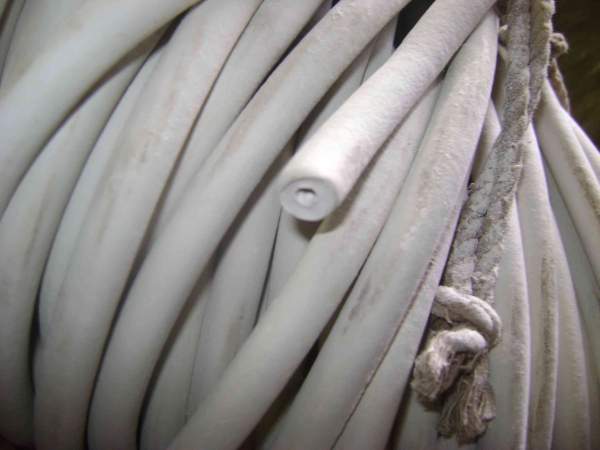 Трубка вакуумная размер 16х10 мм ТУ 38105881-85