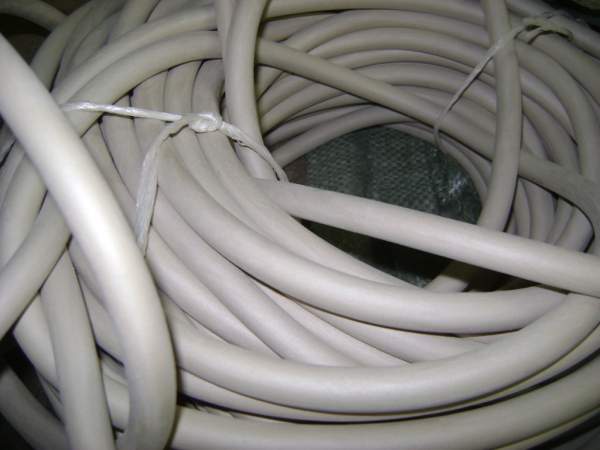 Трубка вакуумная размер 20х20 мм ТУ 38105881-85