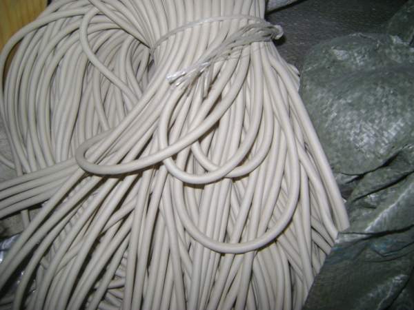 Трубка вакуумная размер 4х6 мм ТУ 38105881-85