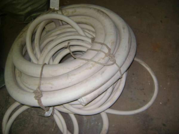 Трубка вакуумная размер 5х5 мм р/с 7889 ТУ 38105881-85