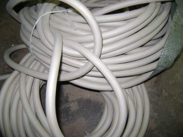 Трубка вакуумная размер 7х10 мм ТУ 38105881-85